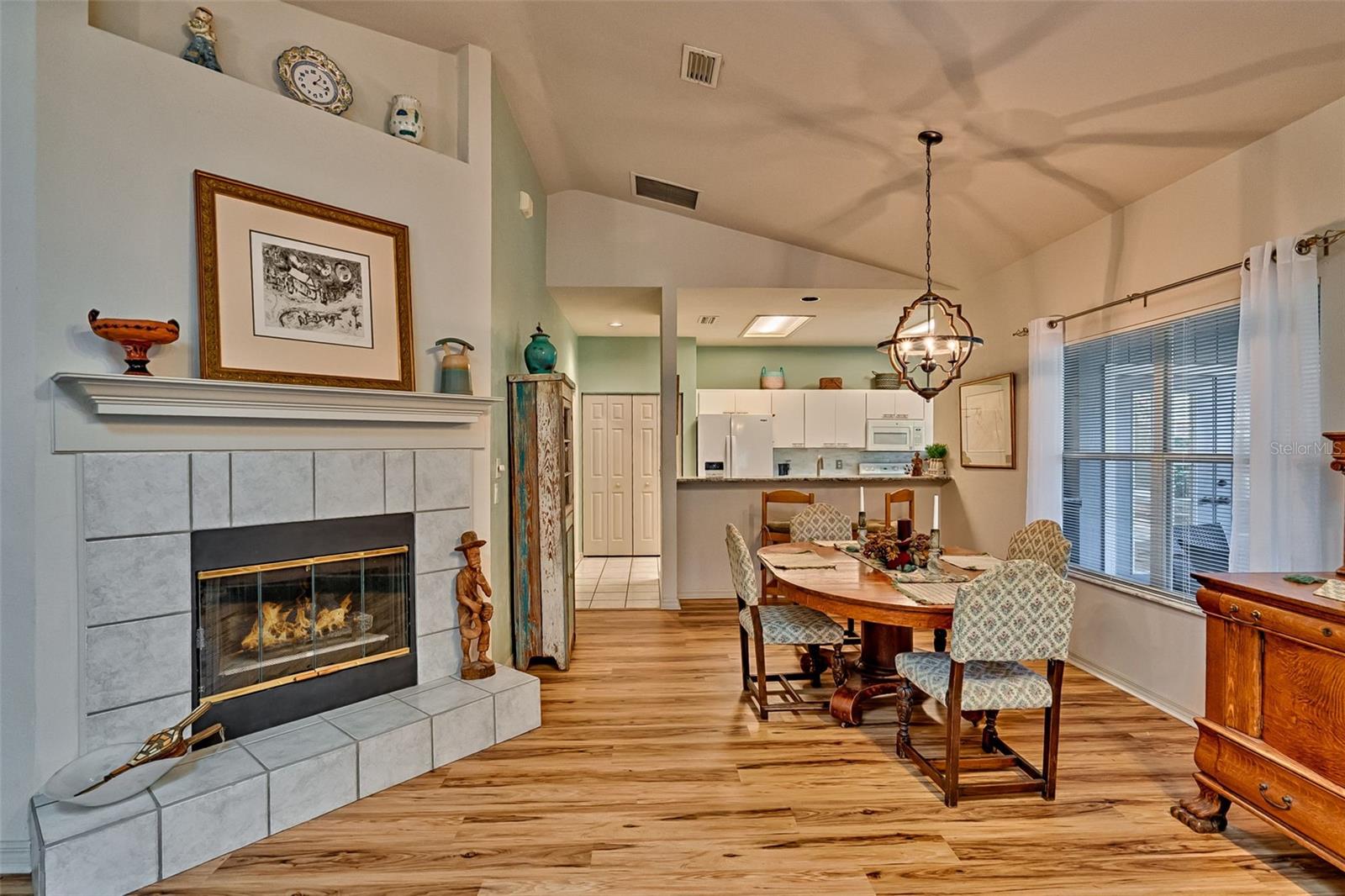 Image 3 of 37 For 4249 37th Terrace