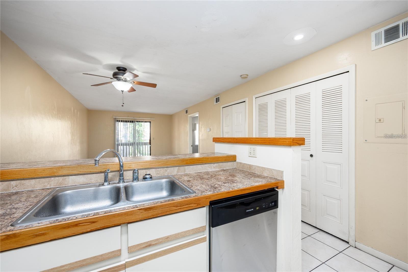 Image 15 of 22 For 127 16th Avenue S-105