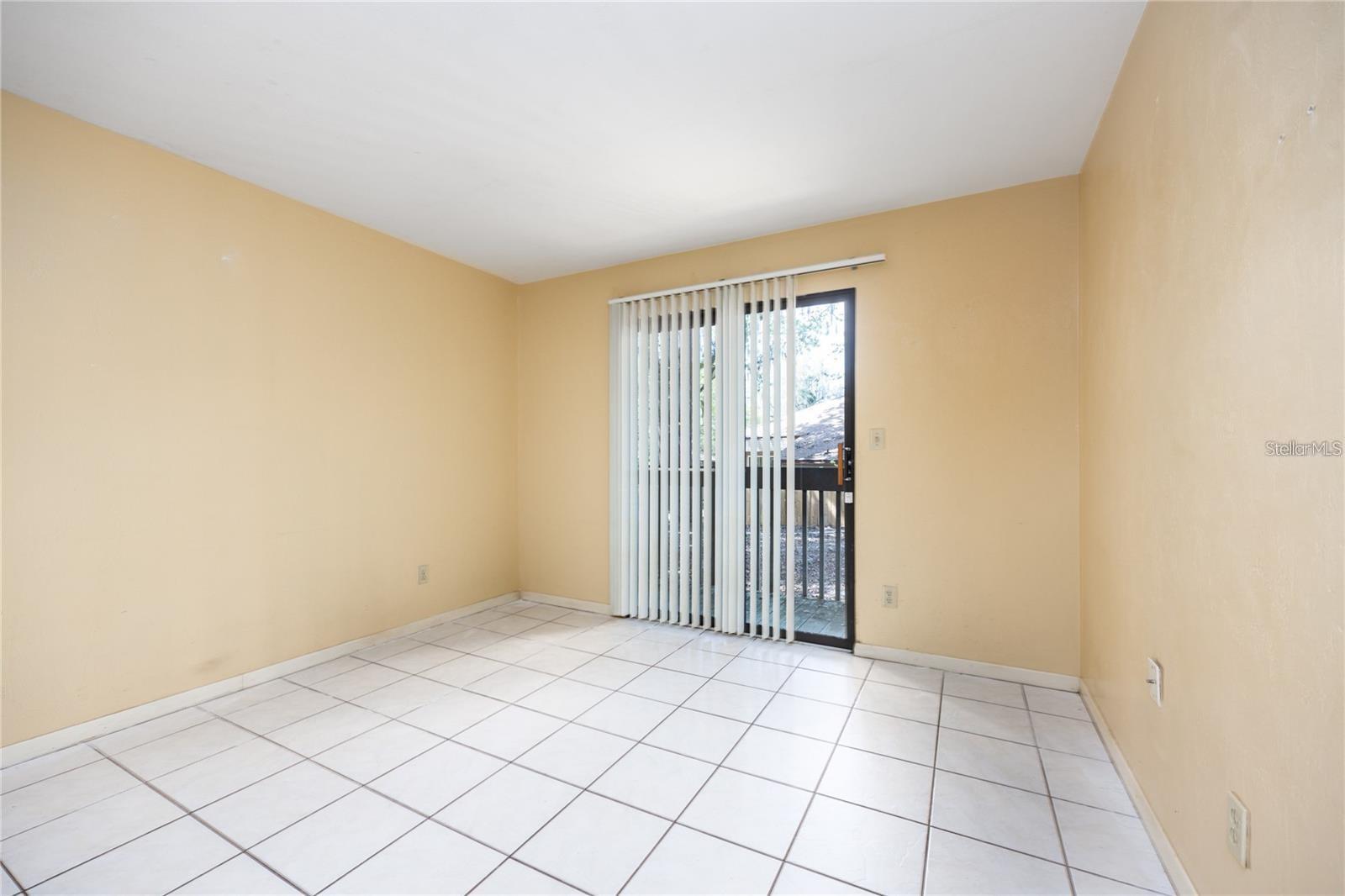 Image 8 of 22 For 127 16th Avenue S-105