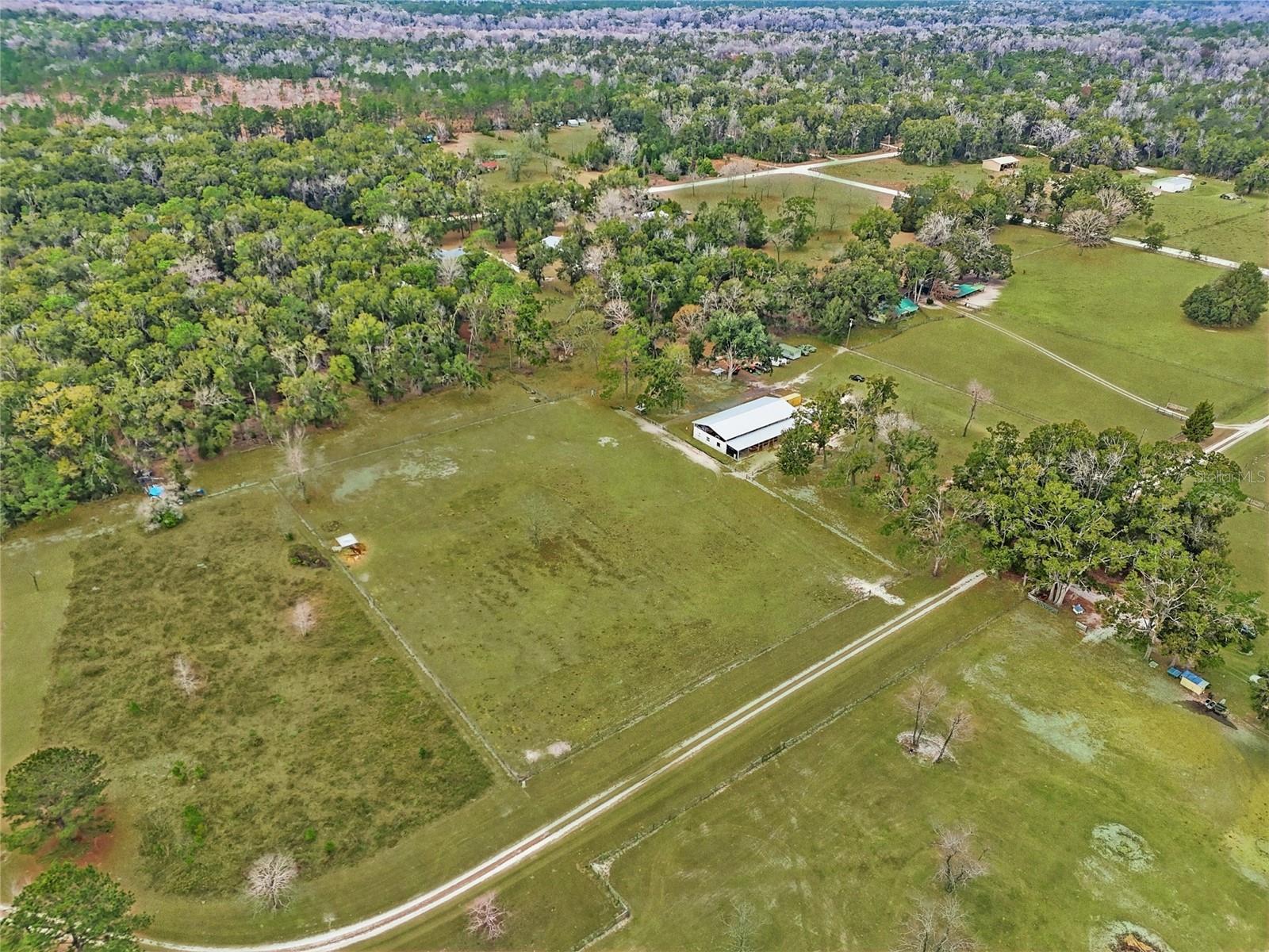 Image 13 of 29 For 00 Cowpoke Court