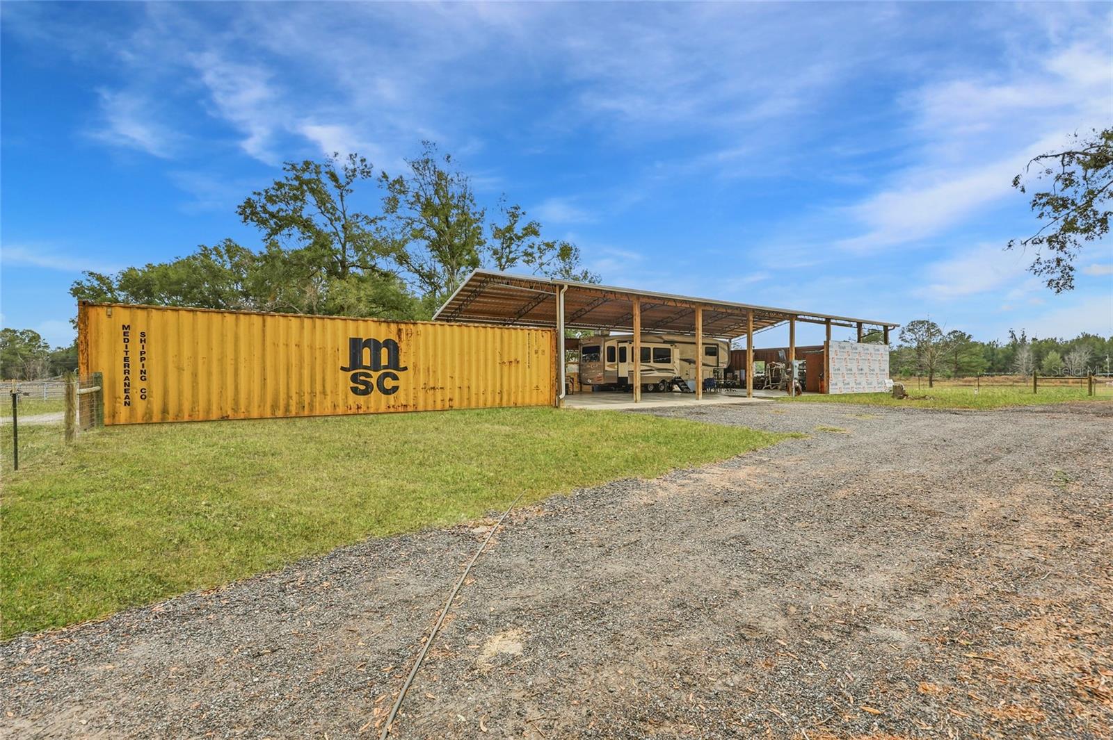 Image 16 of 29 For 00 Cowpoke Court