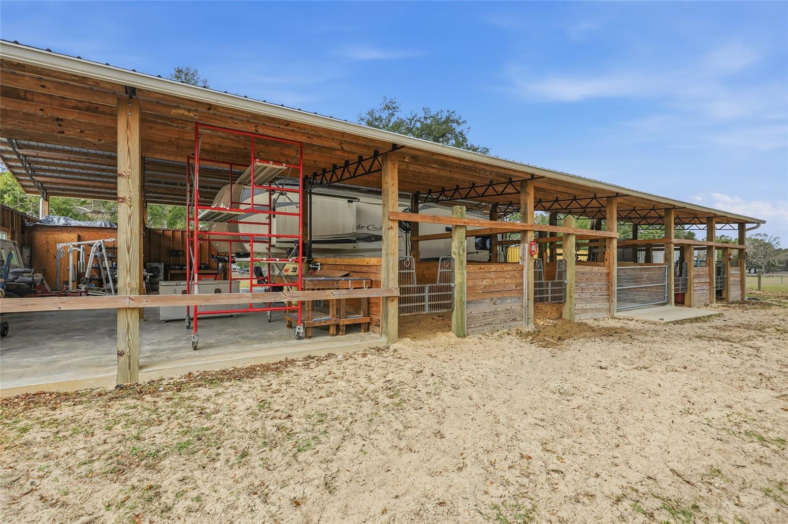 Image 5 of 29 For 00 Cowpoke Court