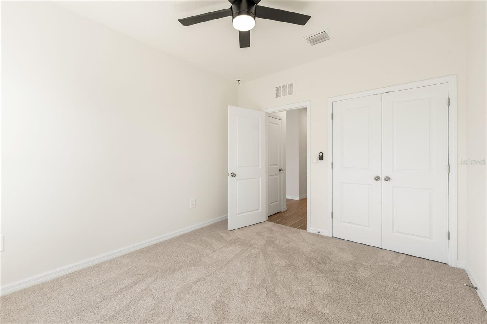 Image 21 of 56 For 1400 132nd Circle