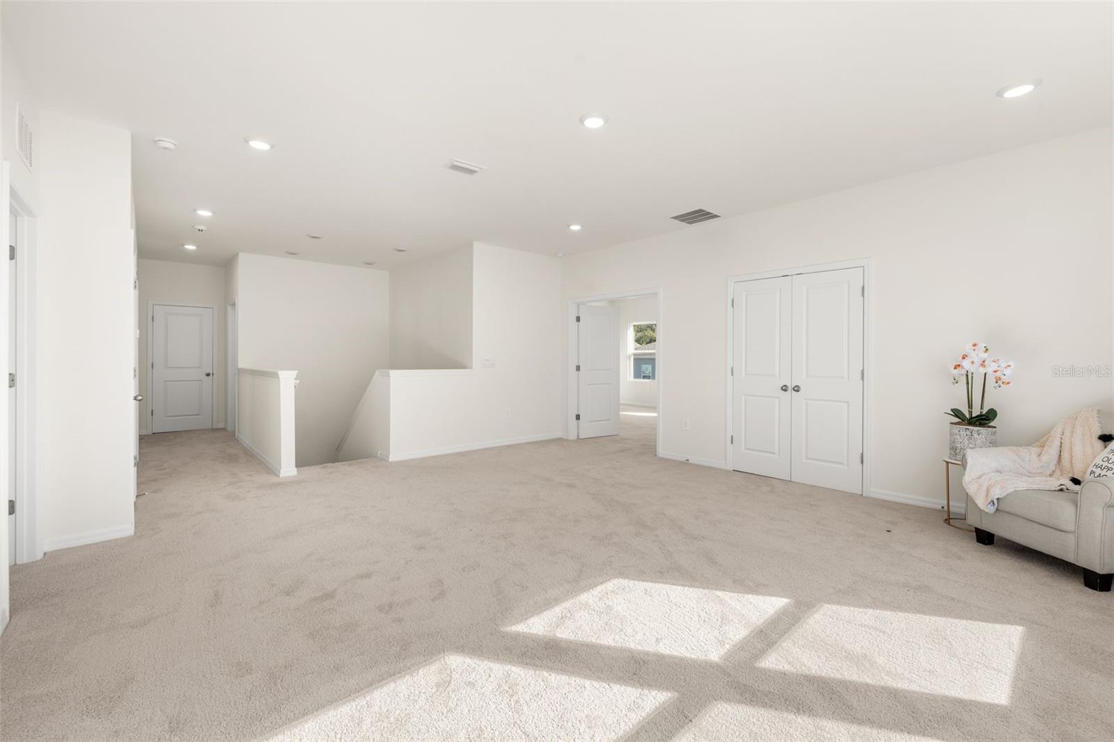 Image 25 of 56 For 1400 132nd Circle