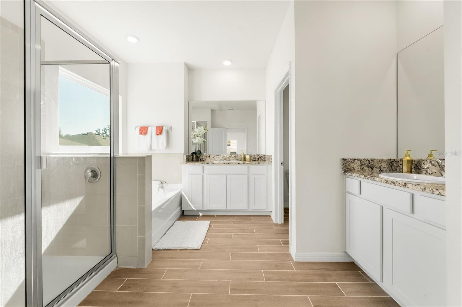 Image 30 of 56 For 1400 132nd Circle