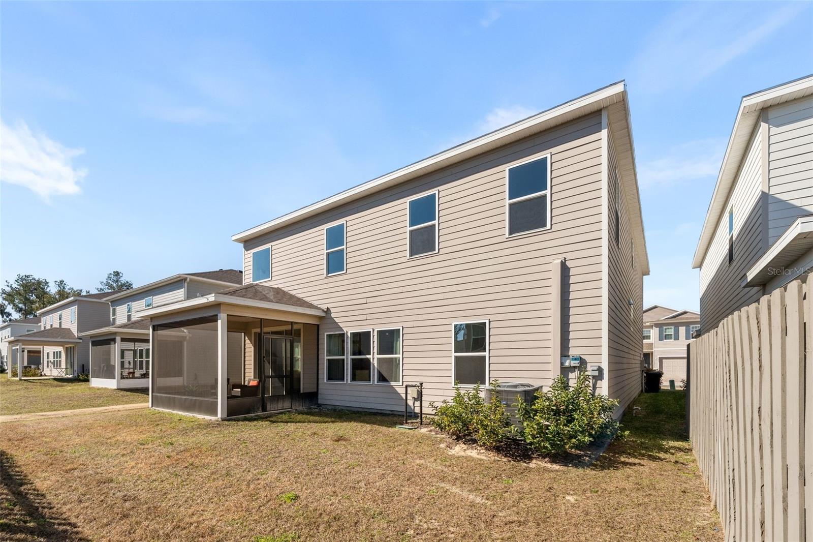 Image 47 of 56 For 1400 132nd Circle