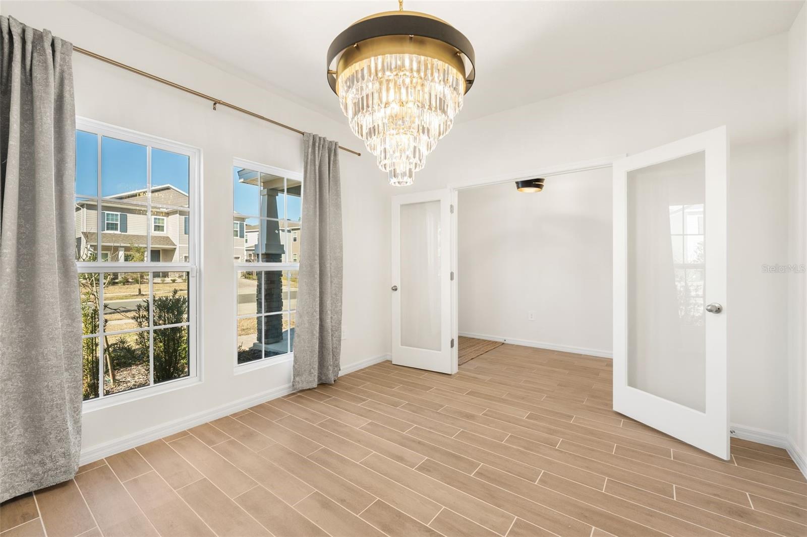 Image 7 of 56 For 1400 132nd Circle