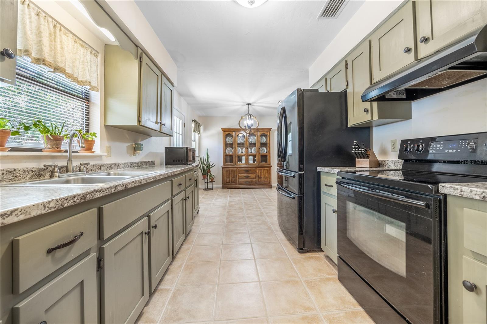 Image 13 of 46 For 545 257th Terrace