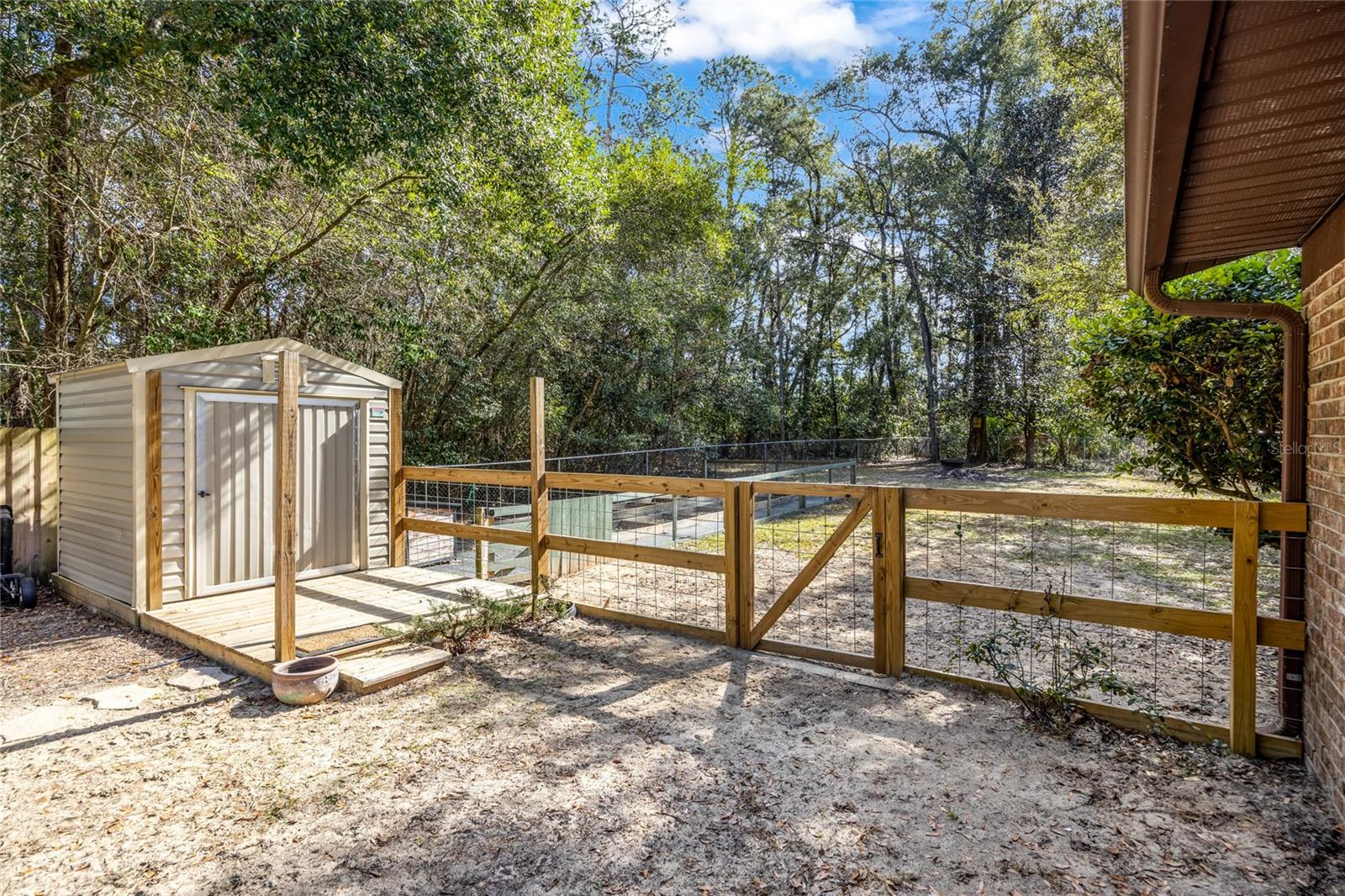 Image 31 of 46 For 545 257th Terrace