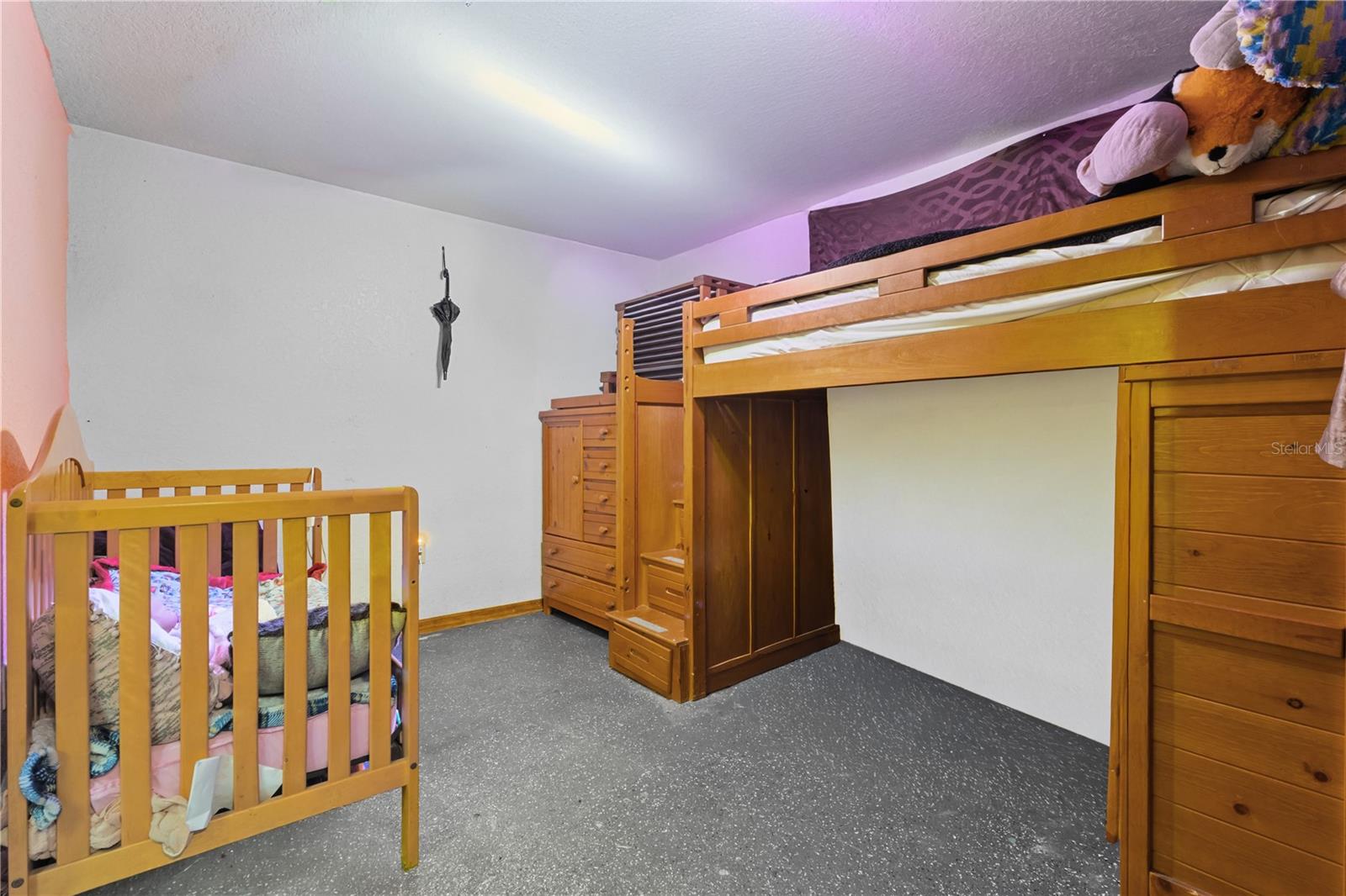 Image 21 of 43 For 11235 131st Terrace