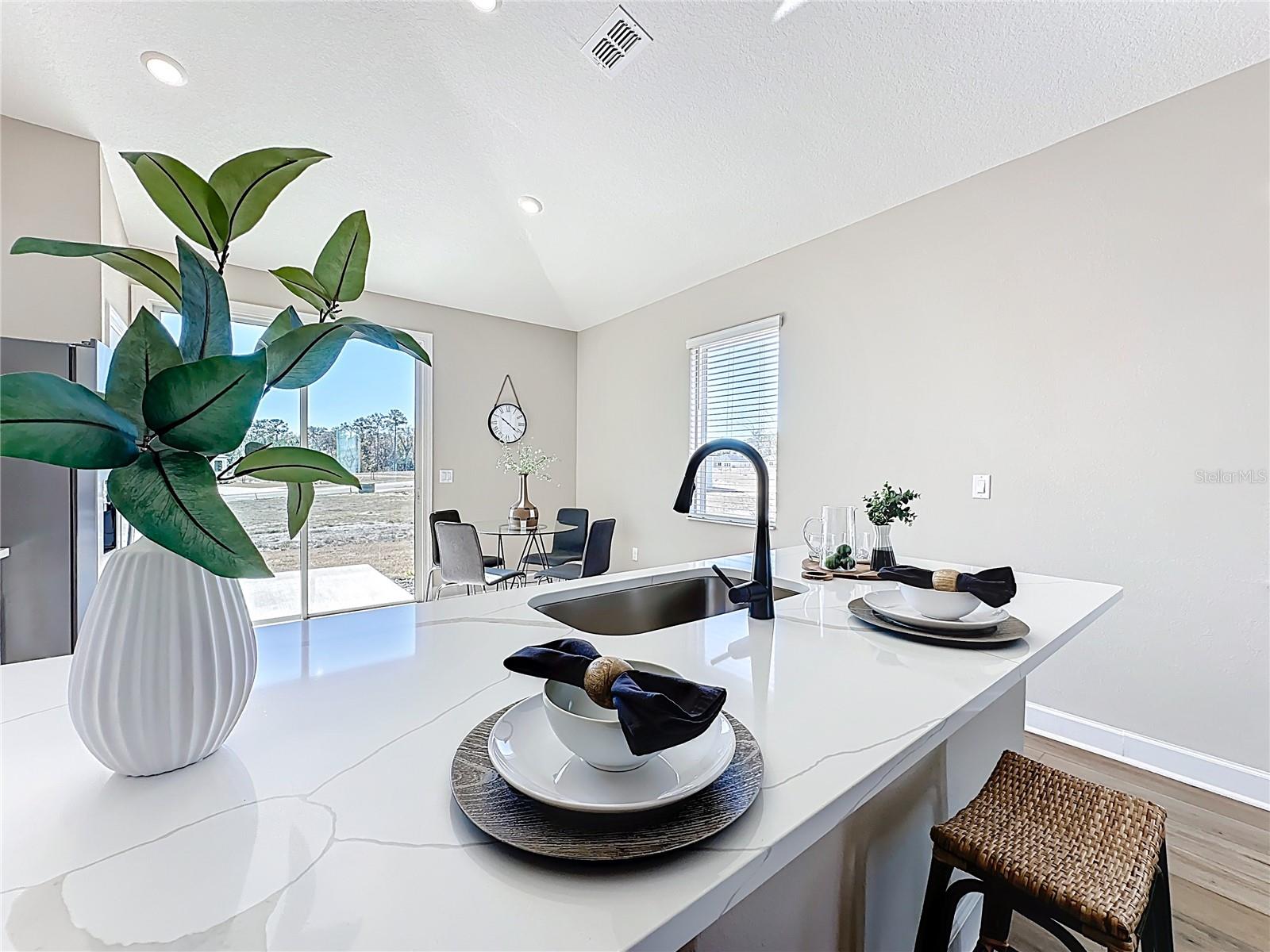 Image 13 of 45 For 3941 Gareys Ferry Way