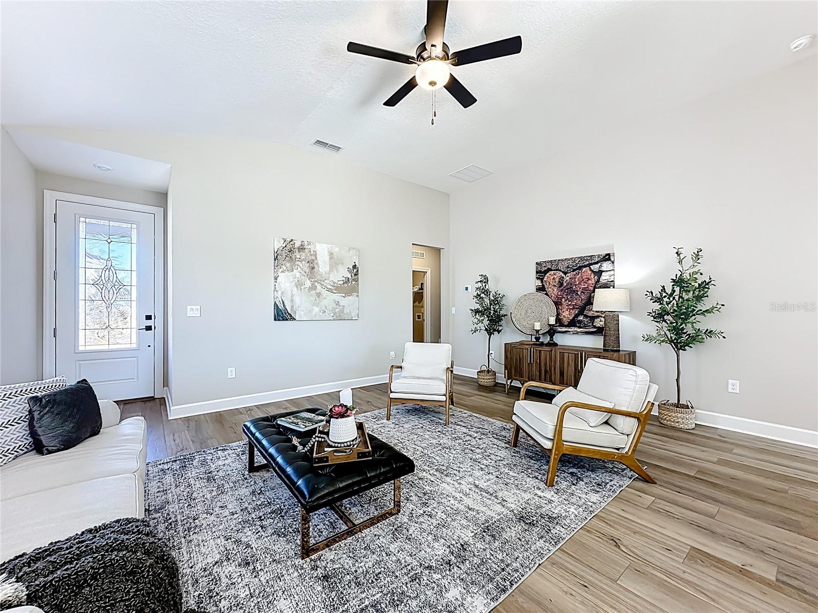 Image 5 of 45 For 3941 Gareys Ferry Way