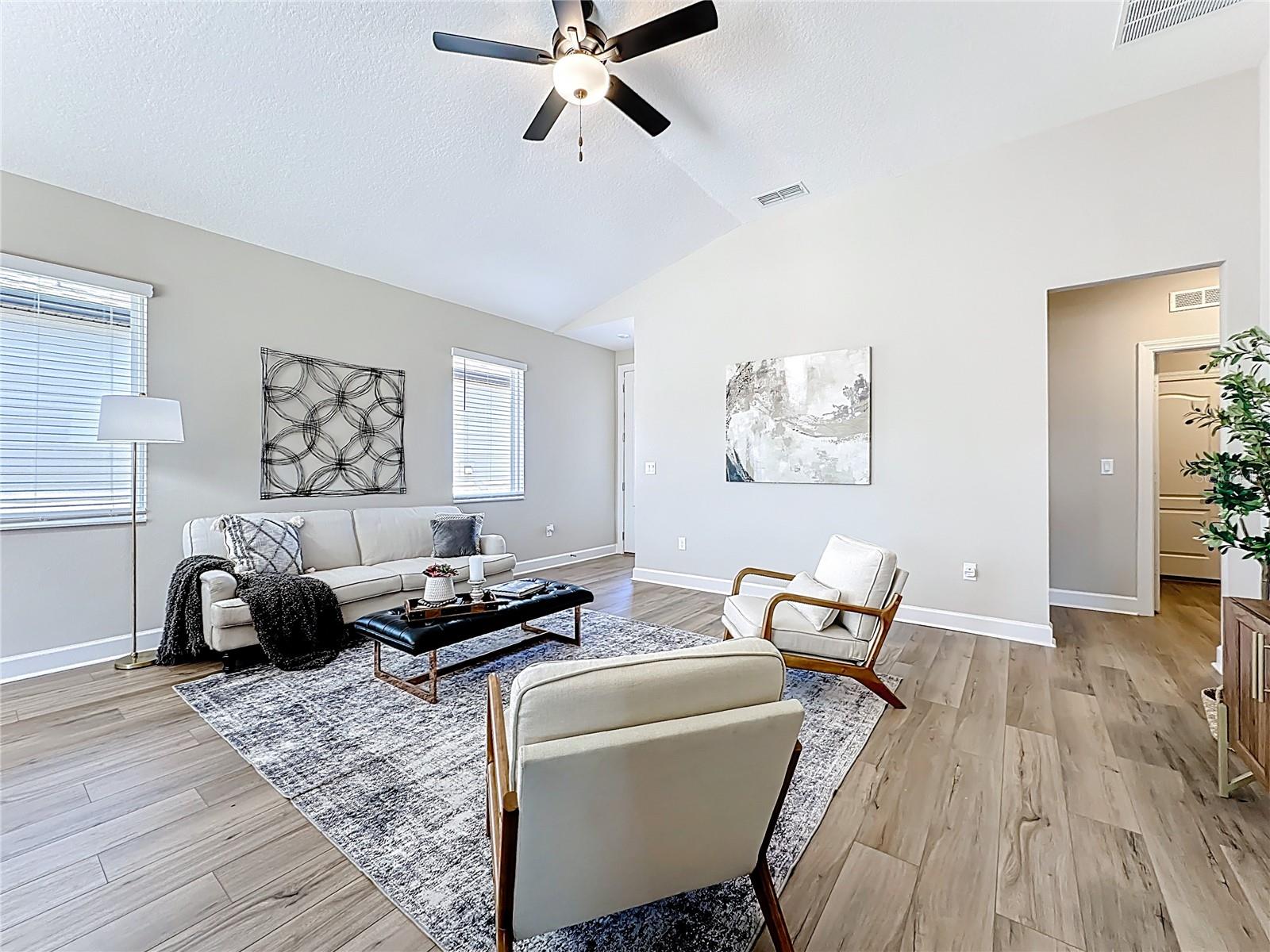 Image 7 of 45 For 3941 Gareys Ferry Way