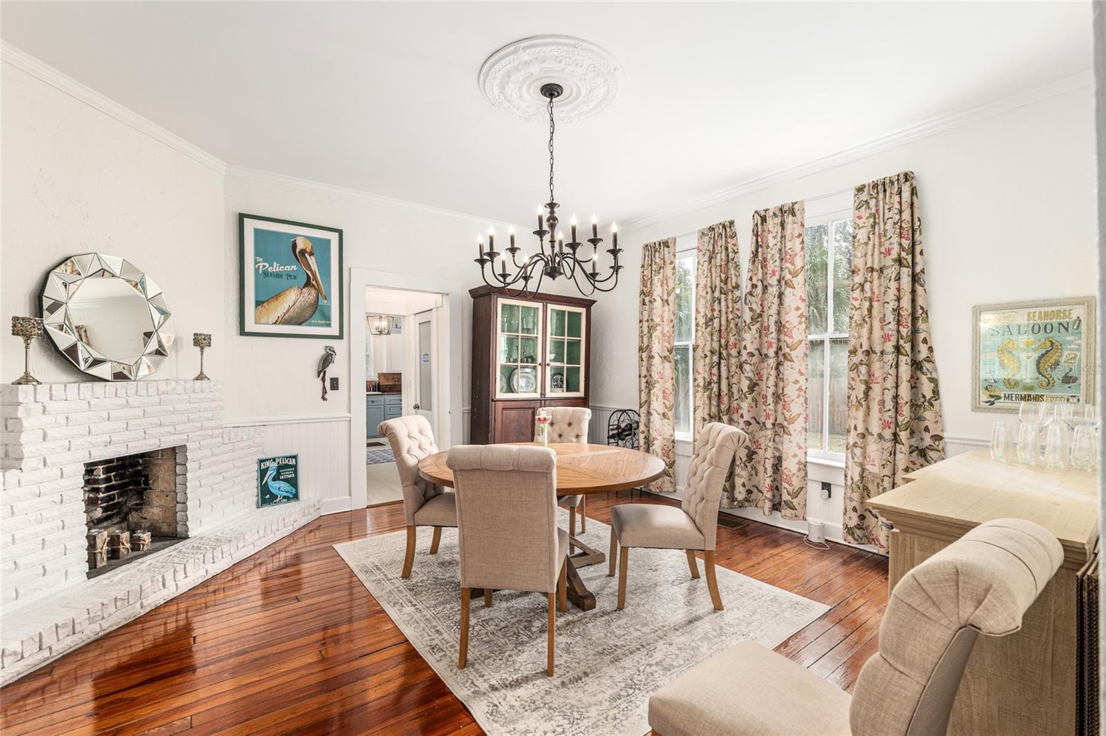 Image 13 of 61 For 160 Saint Johns Street