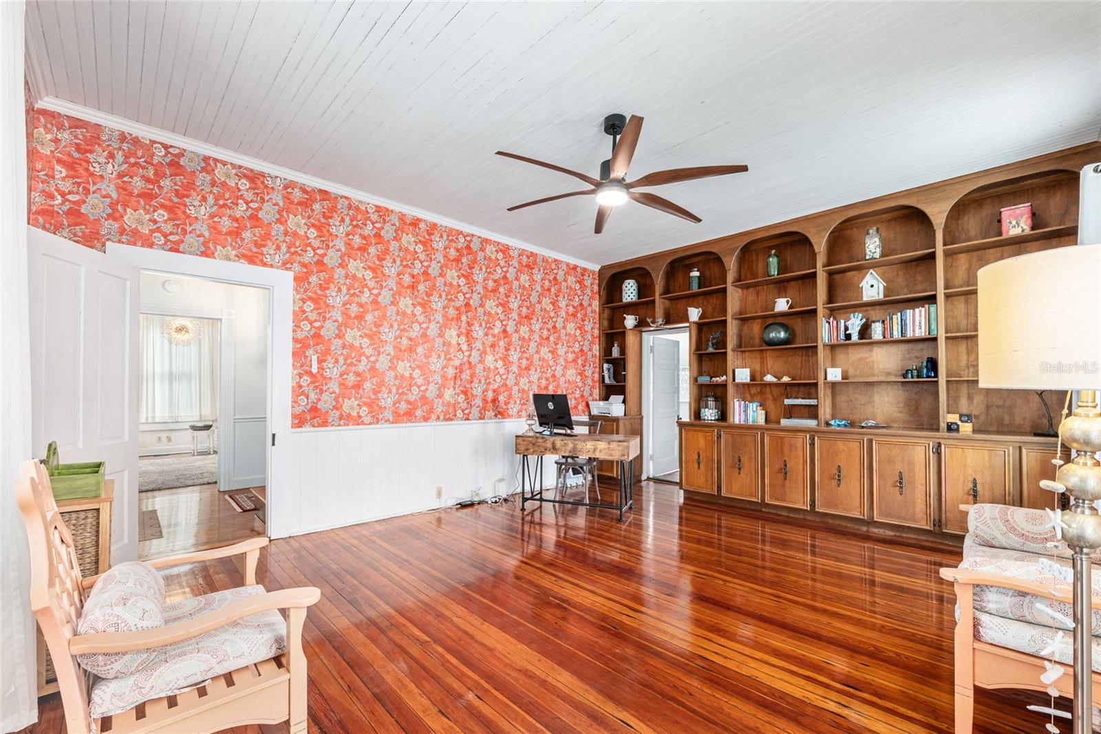 Image 26 of 61 For 160 Saint Johns Street