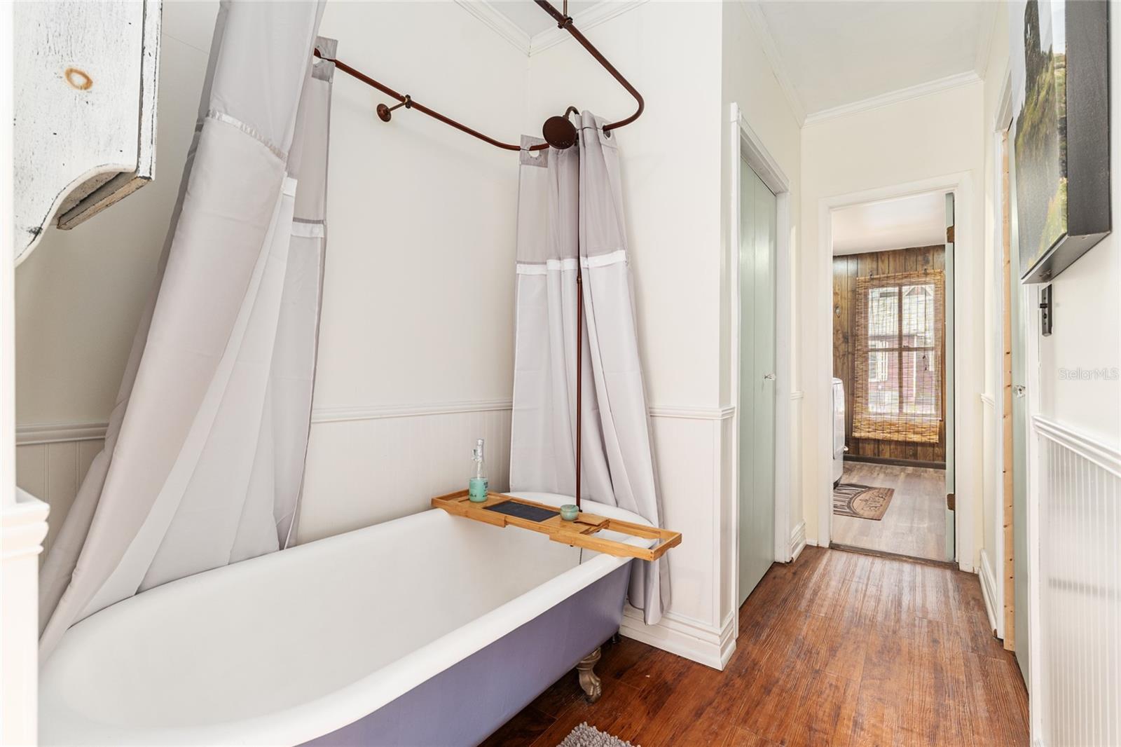 Image 30 of 61 For 160 Saint Johns Street