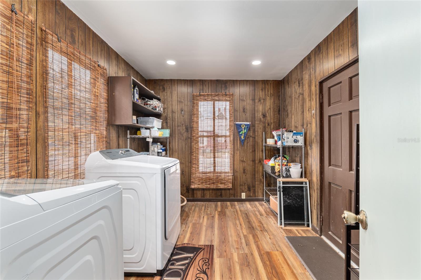 Image 31 of 61 For 160 Saint Johns Street