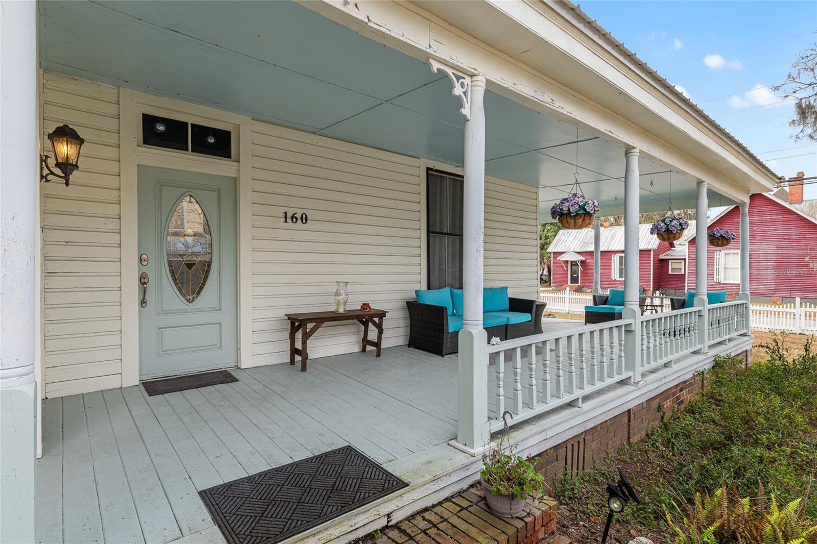 Image 4 of 61 For 160 Saint Johns Street