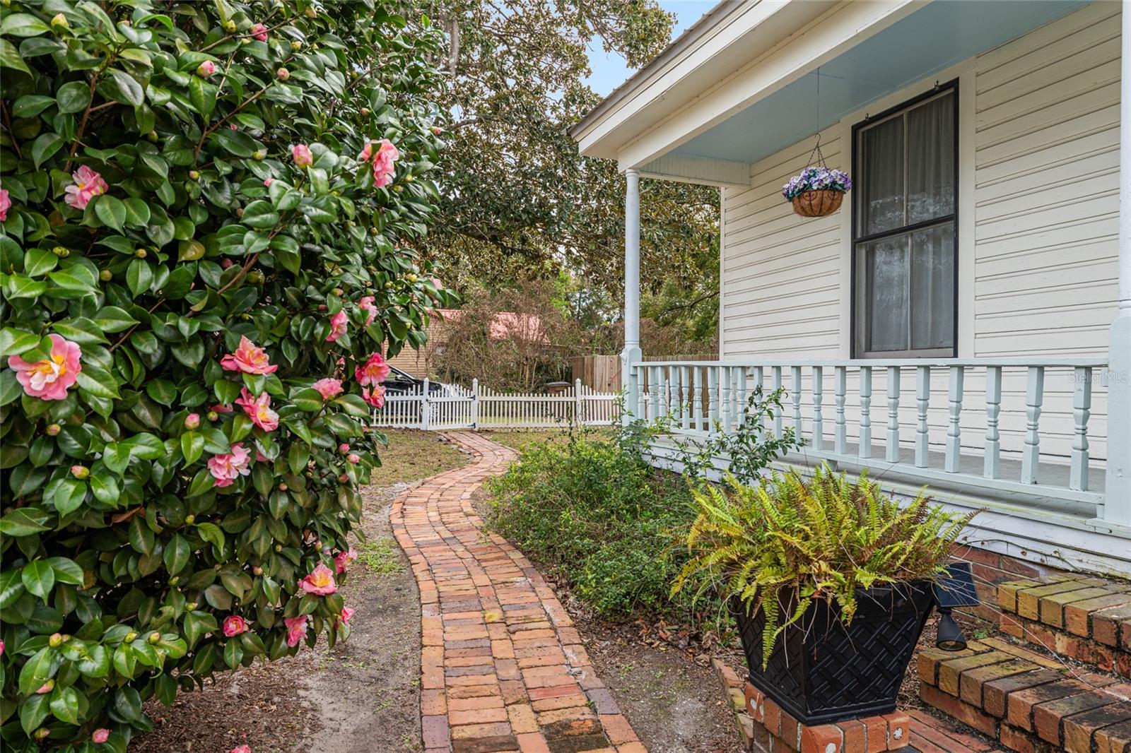 Image 50 of 61 For 160 Saint Johns Street