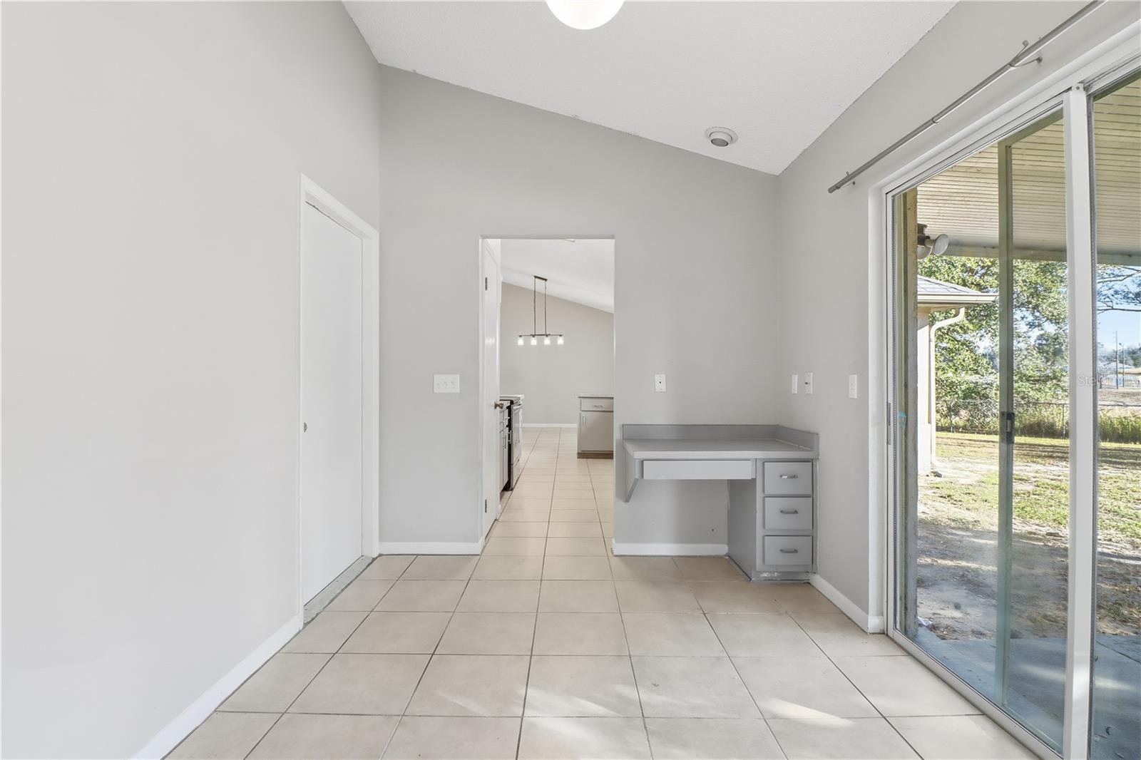 Image 21 of 27 For 21 Pecan Course Cir