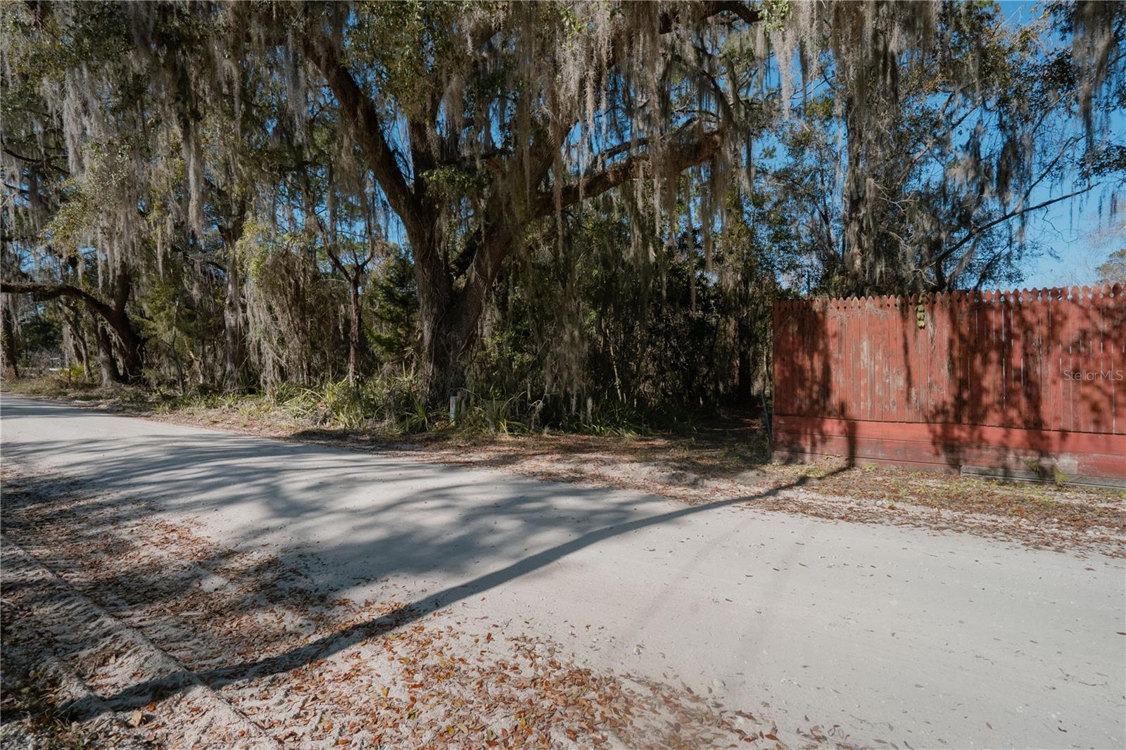 Image 19 of 39 For 16970 120th Avenue