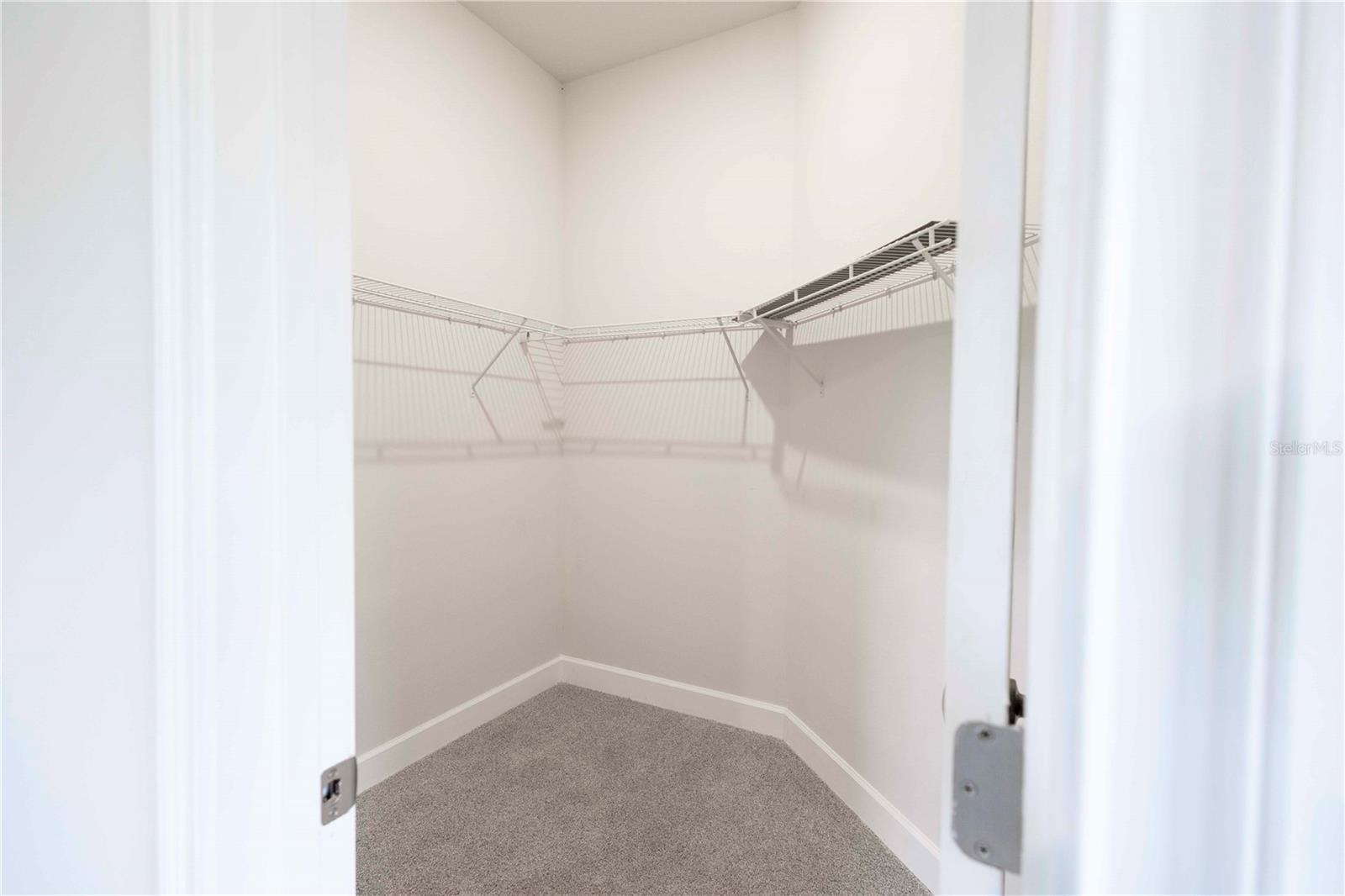 Image 4 of 55 For 424 Silver Palm Drive