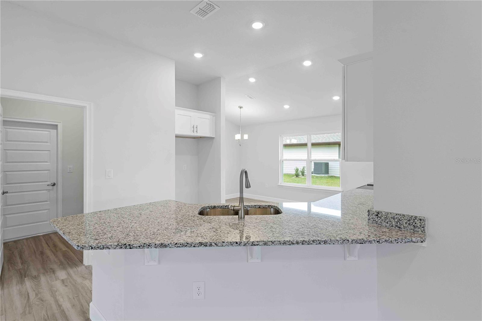 Image 7 of 55 For 424 Silver Palm Drive