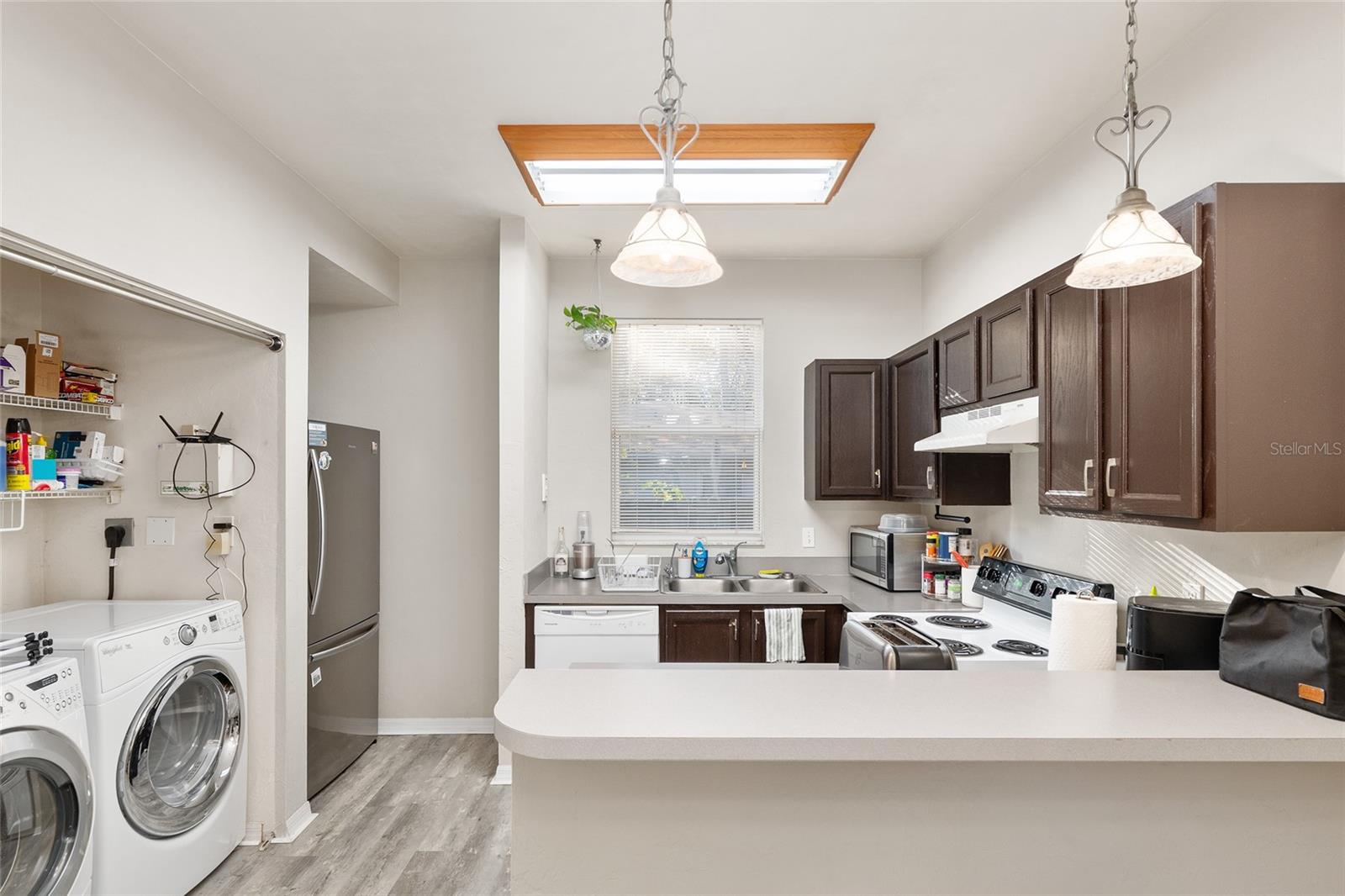 Image 18 of 39 For 3552 30th Way 147