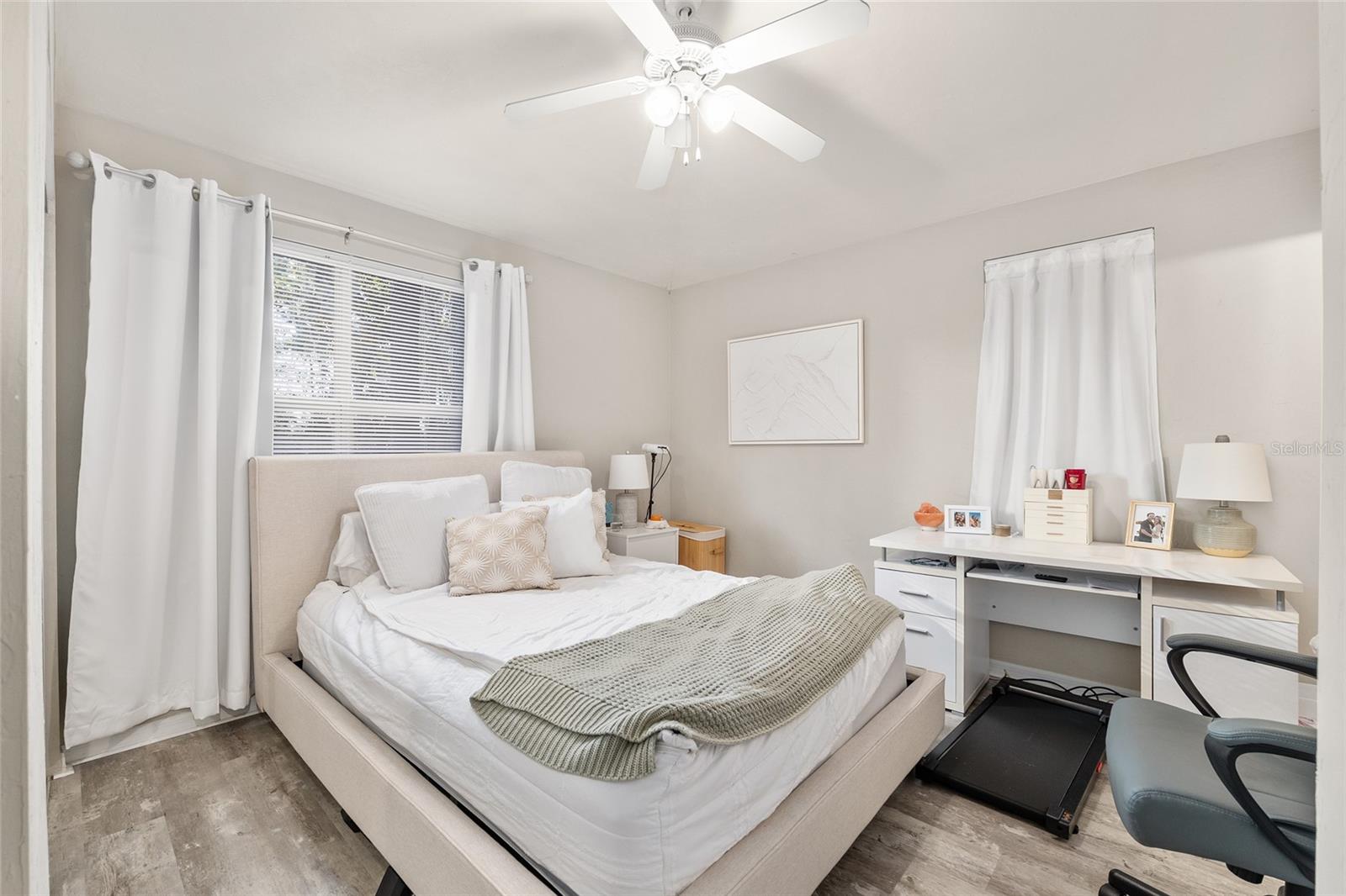 Image 26 of 39 For 3552 30th Way 147