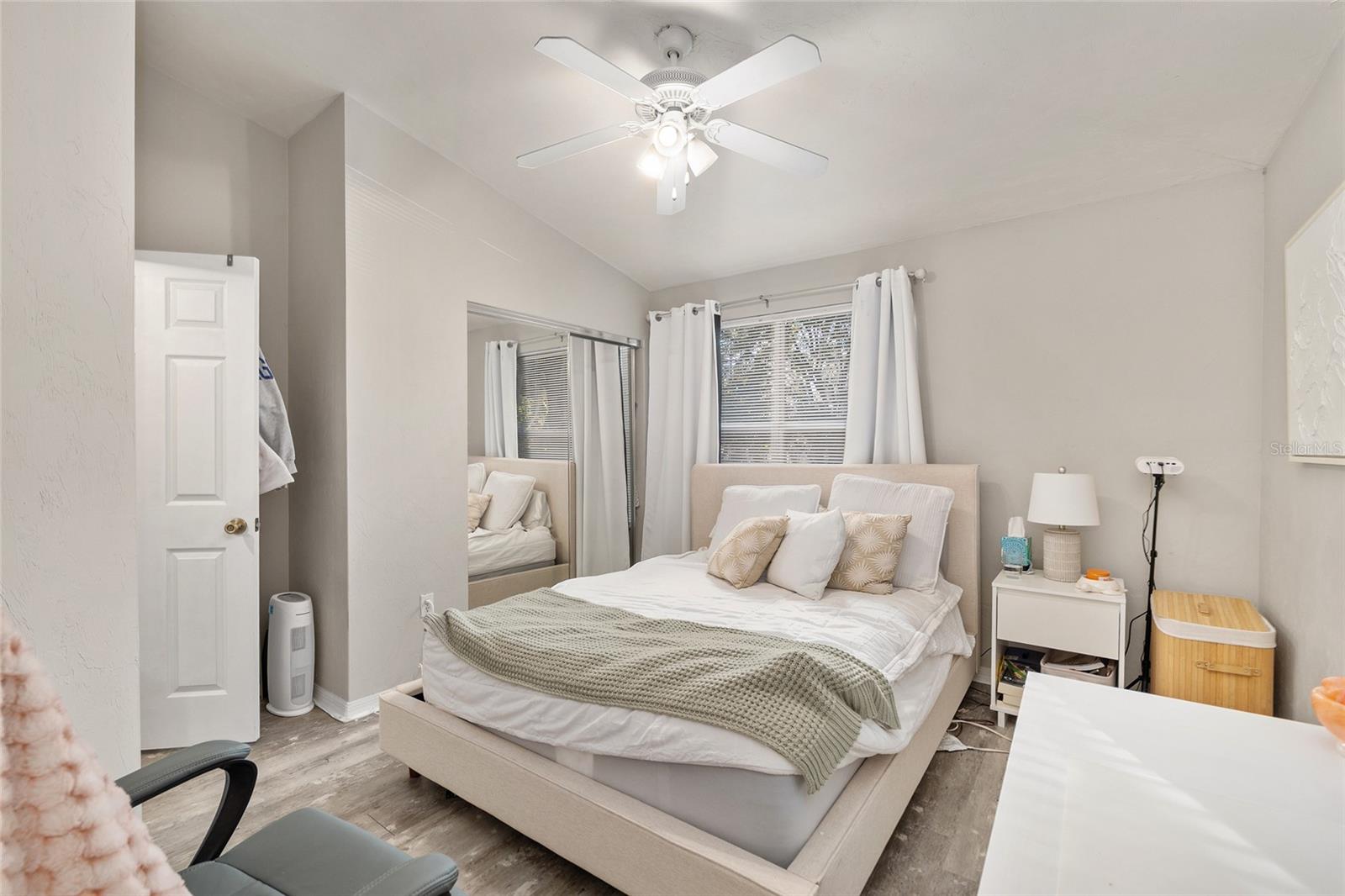 Image 28 of 39 For 3552 30th Way 147