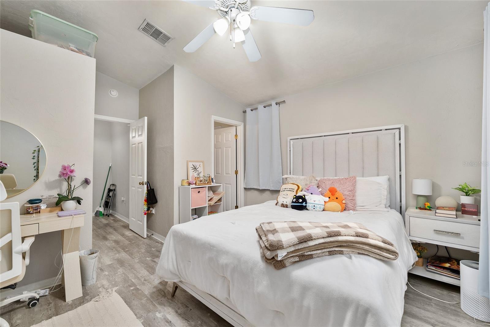 Image 34 of 39 For 3552 30th Way 147