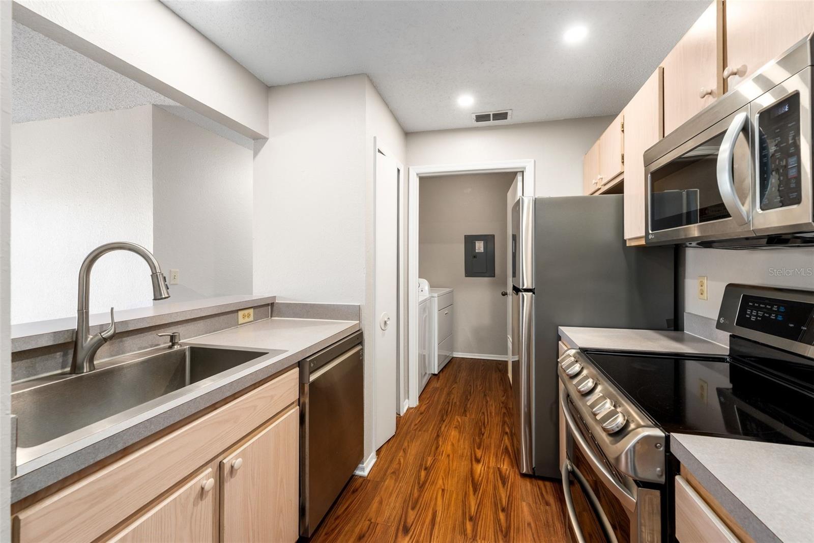 Image 11 of 31 For 3705 27th Street 1224