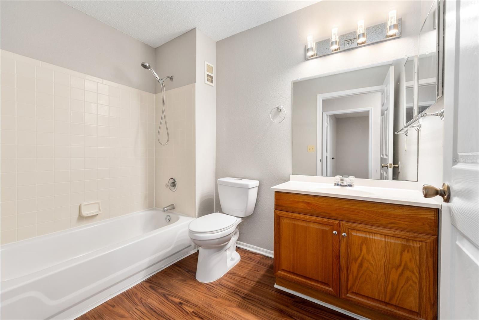 Image 20 of 31 For 3705 27th Street 1224