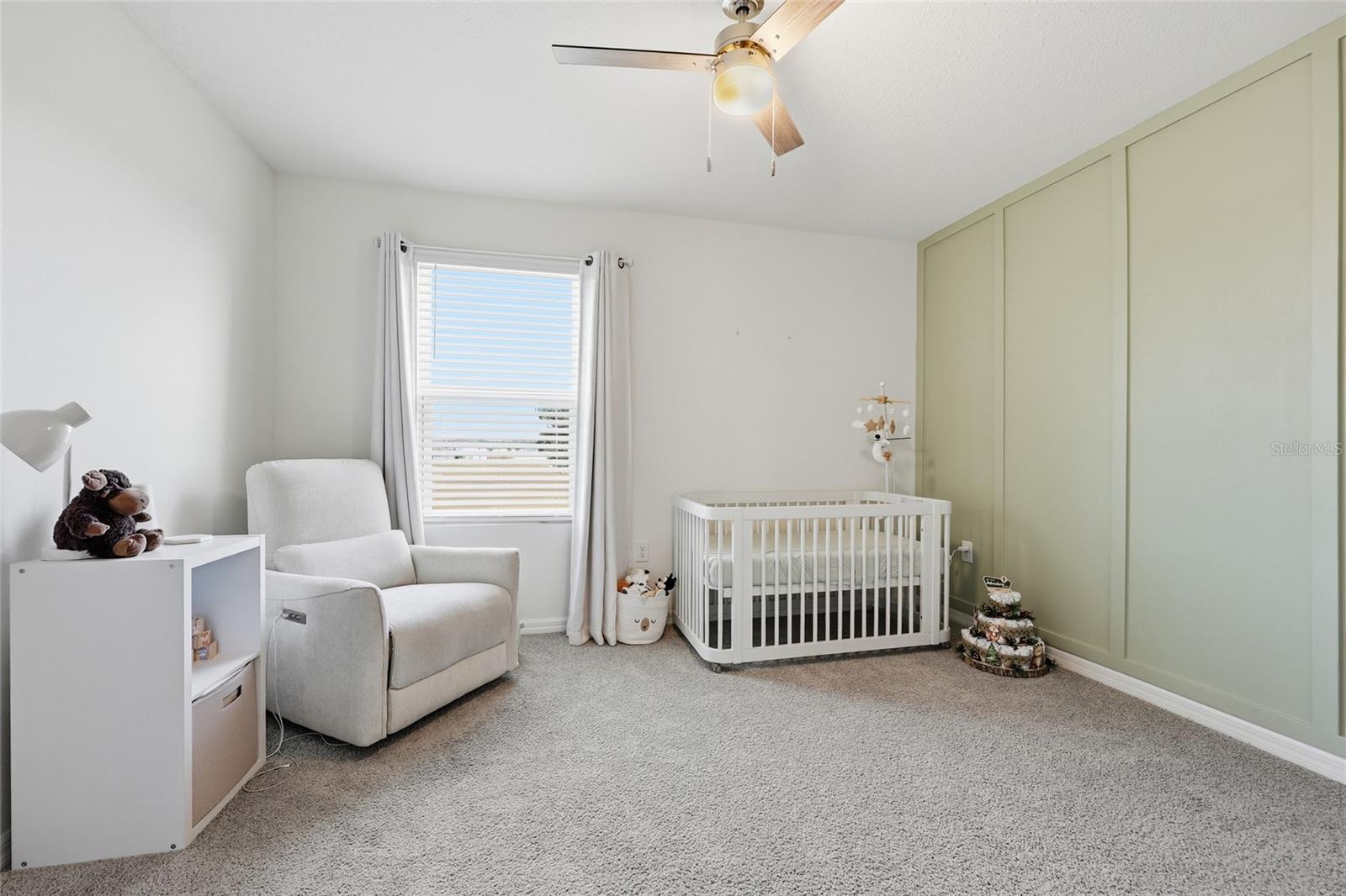 Image 17 of 37 For 24706 11th Place