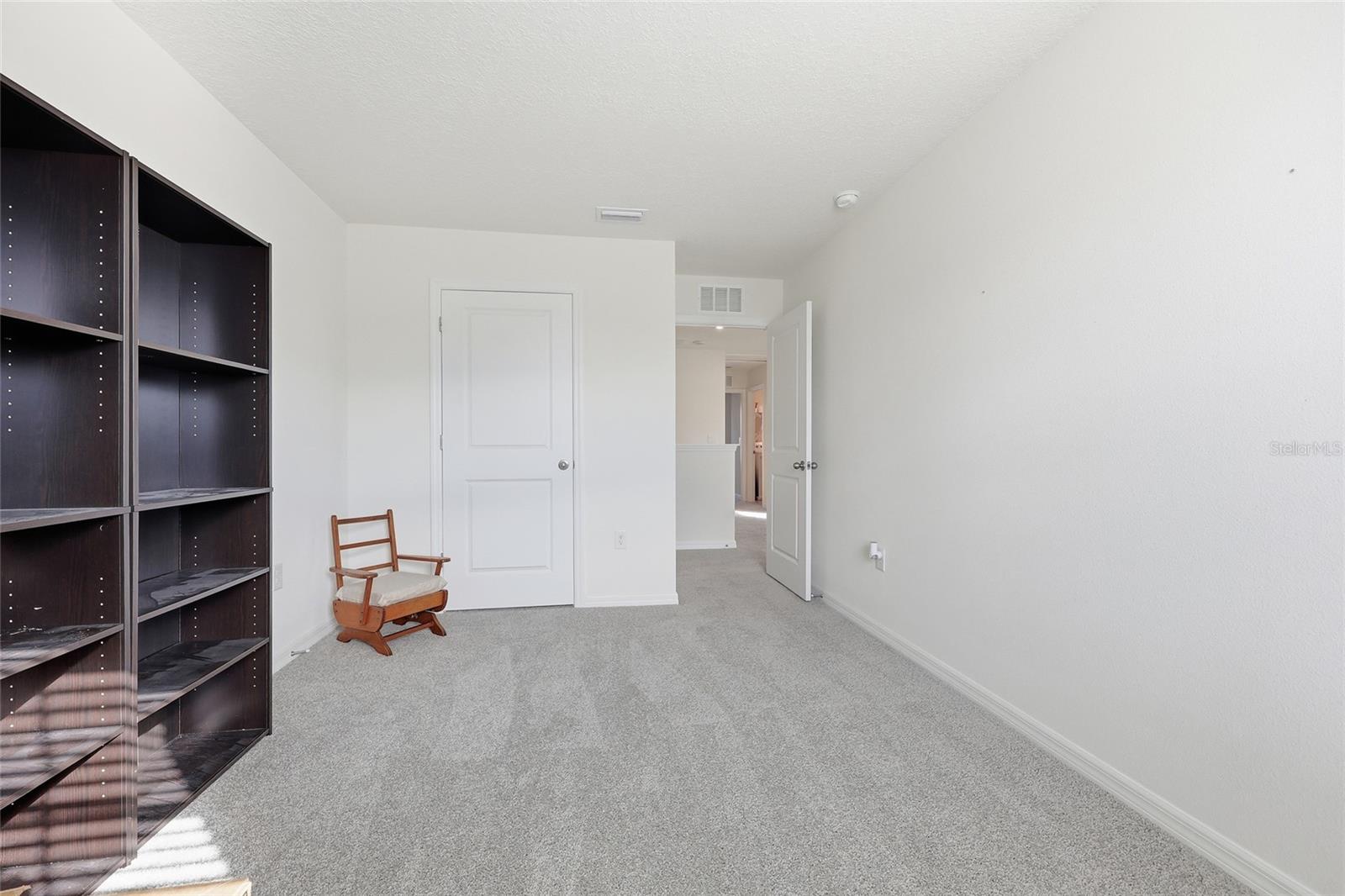 Image 25 of 37 For 24706 11th Place