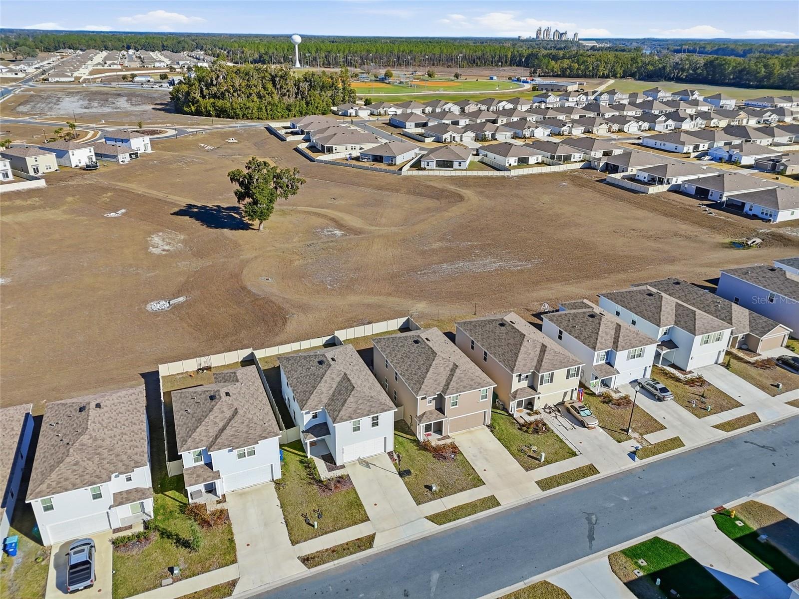 Image 30 of 37 For 24706 11th Place