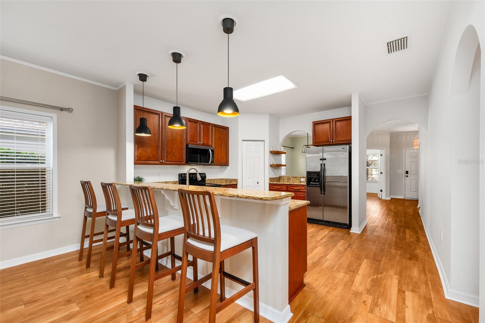 Image 11 of 50 For 7957 77th Avenue