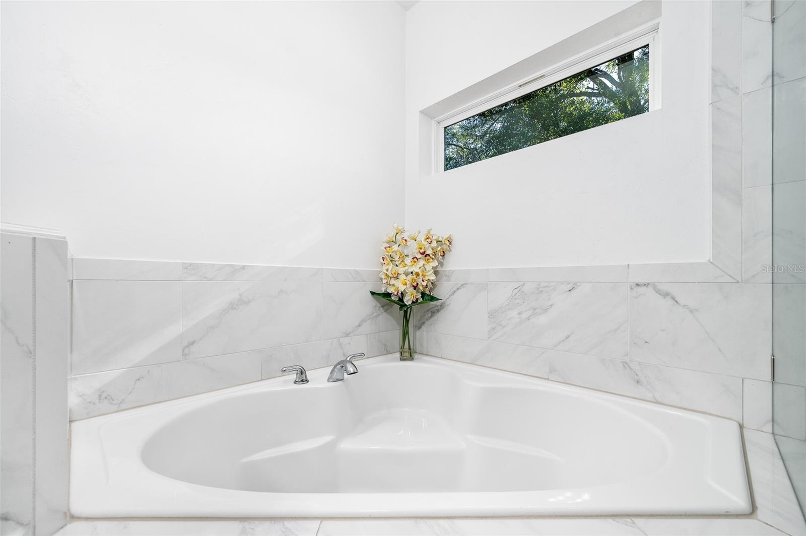 Image 22 of 50 For 7957 77th Avenue