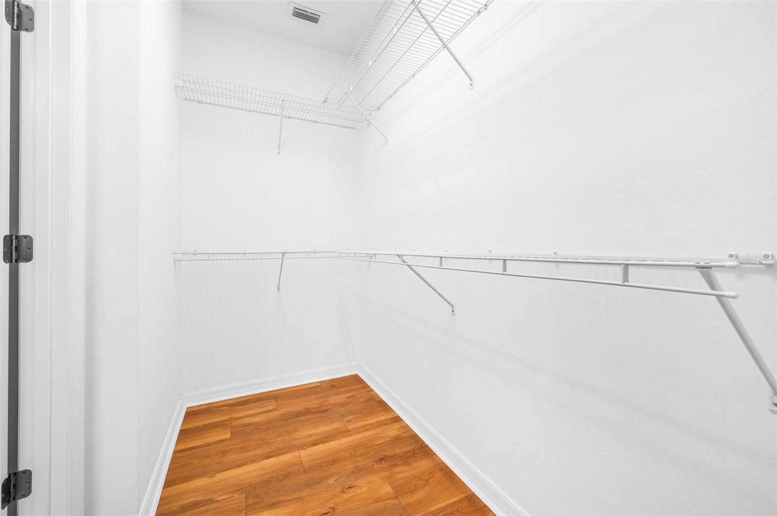 Image 25 of 50 For 7957 77th Avenue