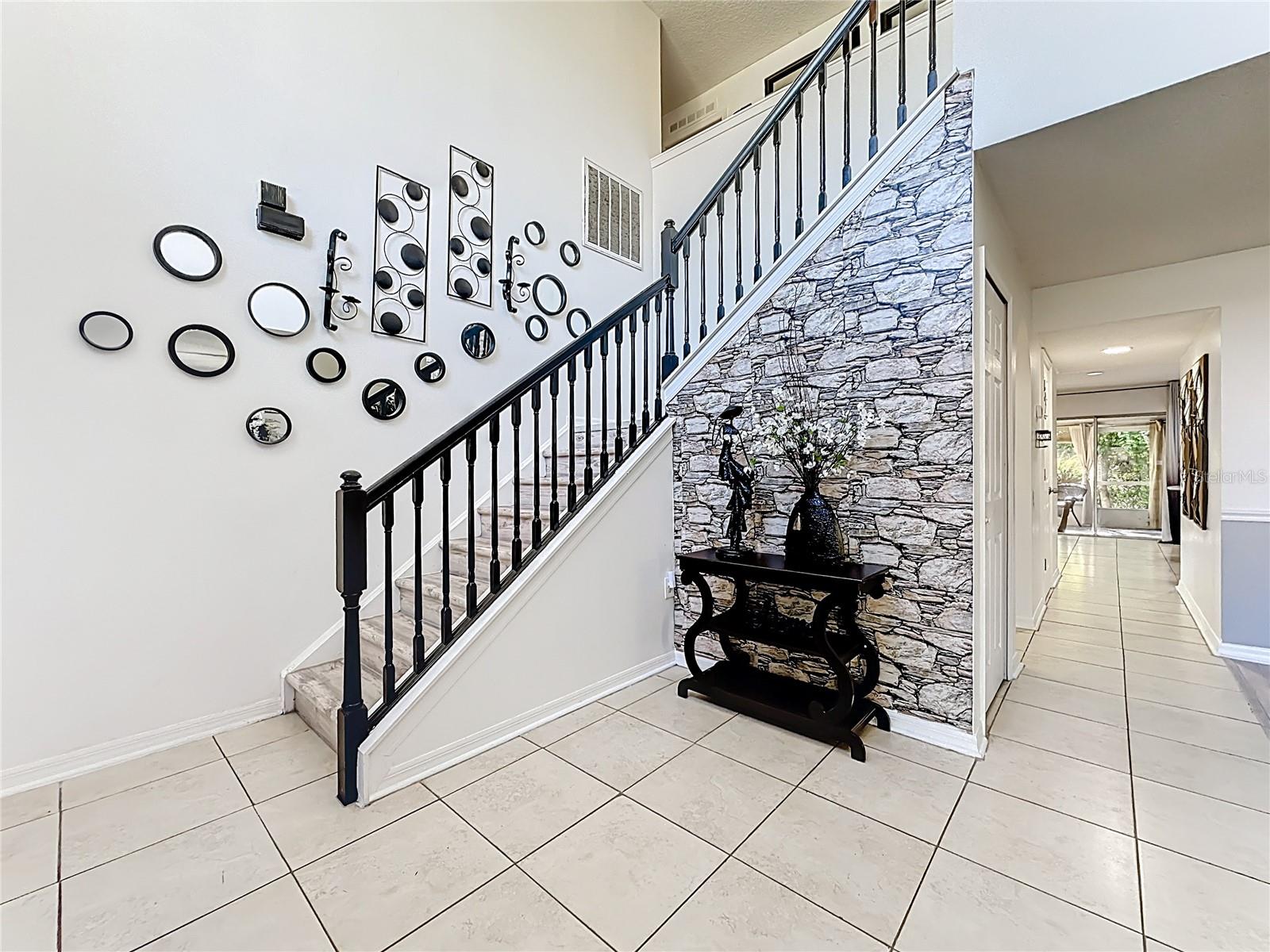 Image 17 of 88 For 11939 Iron Creek Road