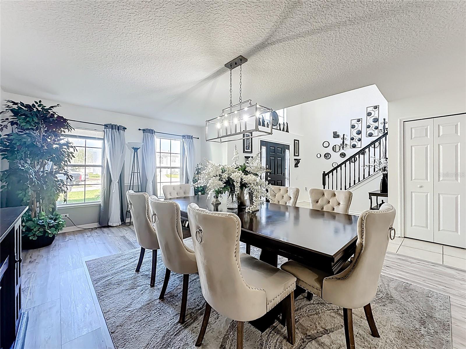 Image 19 of 88 For 11939 Iron Creek Road