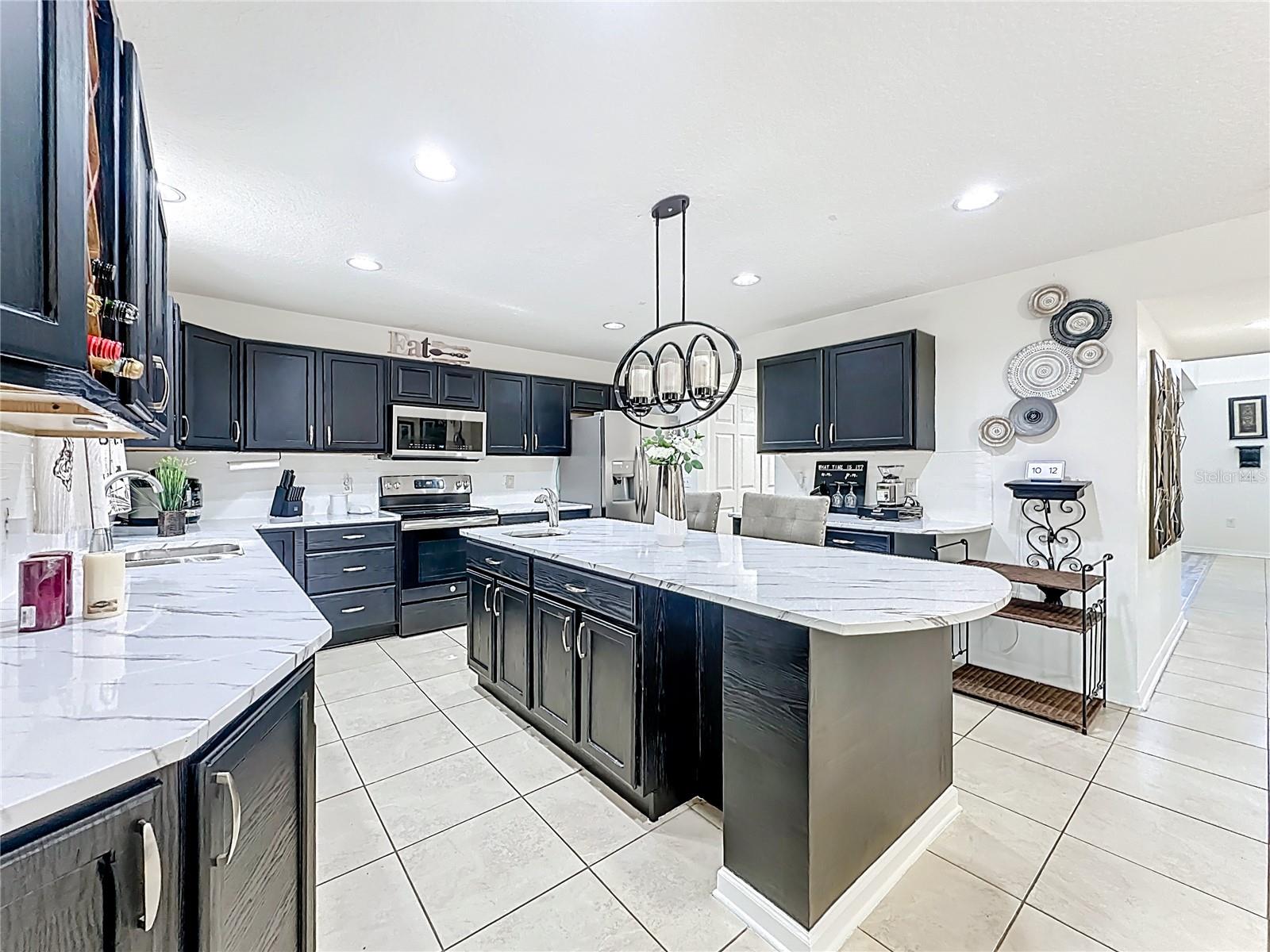 Image 28 of 88 For 11939 Iron Creek Road