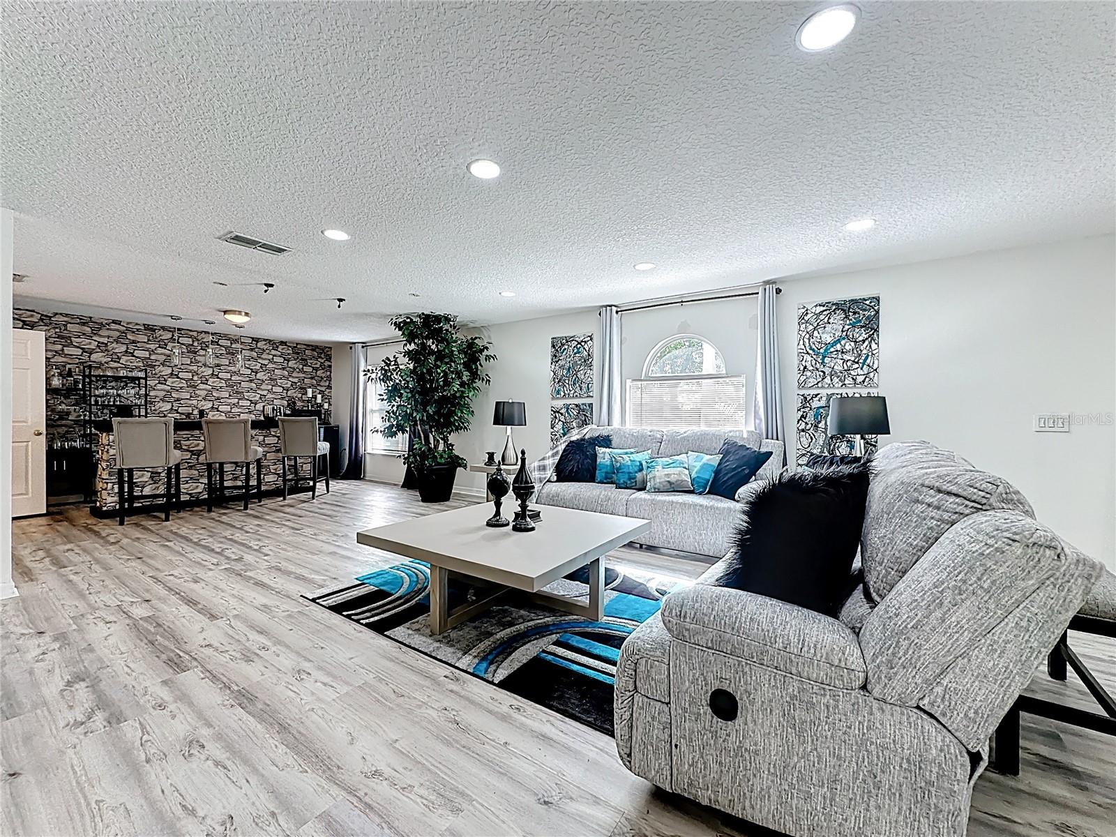 Image 32 of 88 For 11939 Iron Creek Road