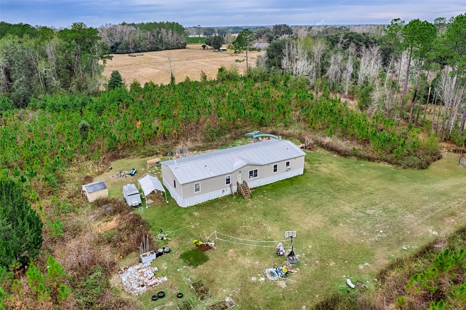 Image 25 of 42 For 134 Powell Place