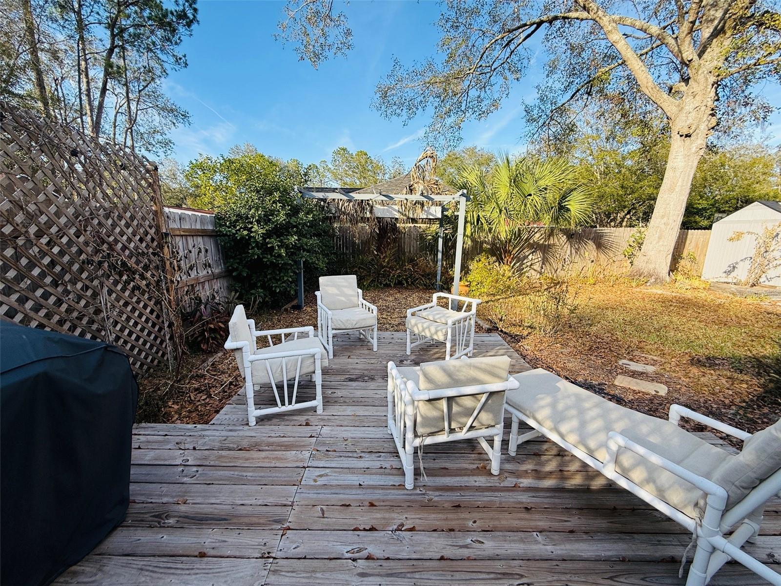 Image 17 of 21 For 2210 44th Place