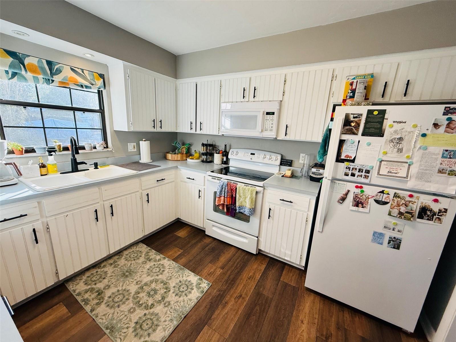 Image 7 of 21 For 2210 44th Place