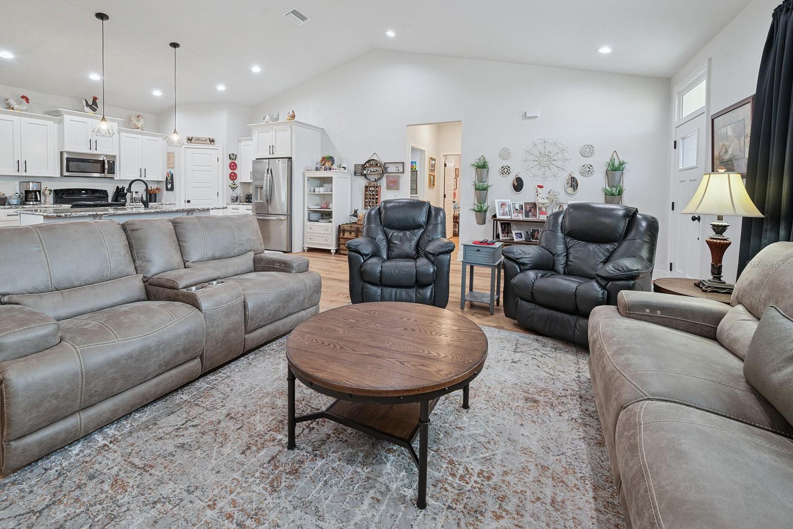 Image 28 of 42 For 181 24th Avenue