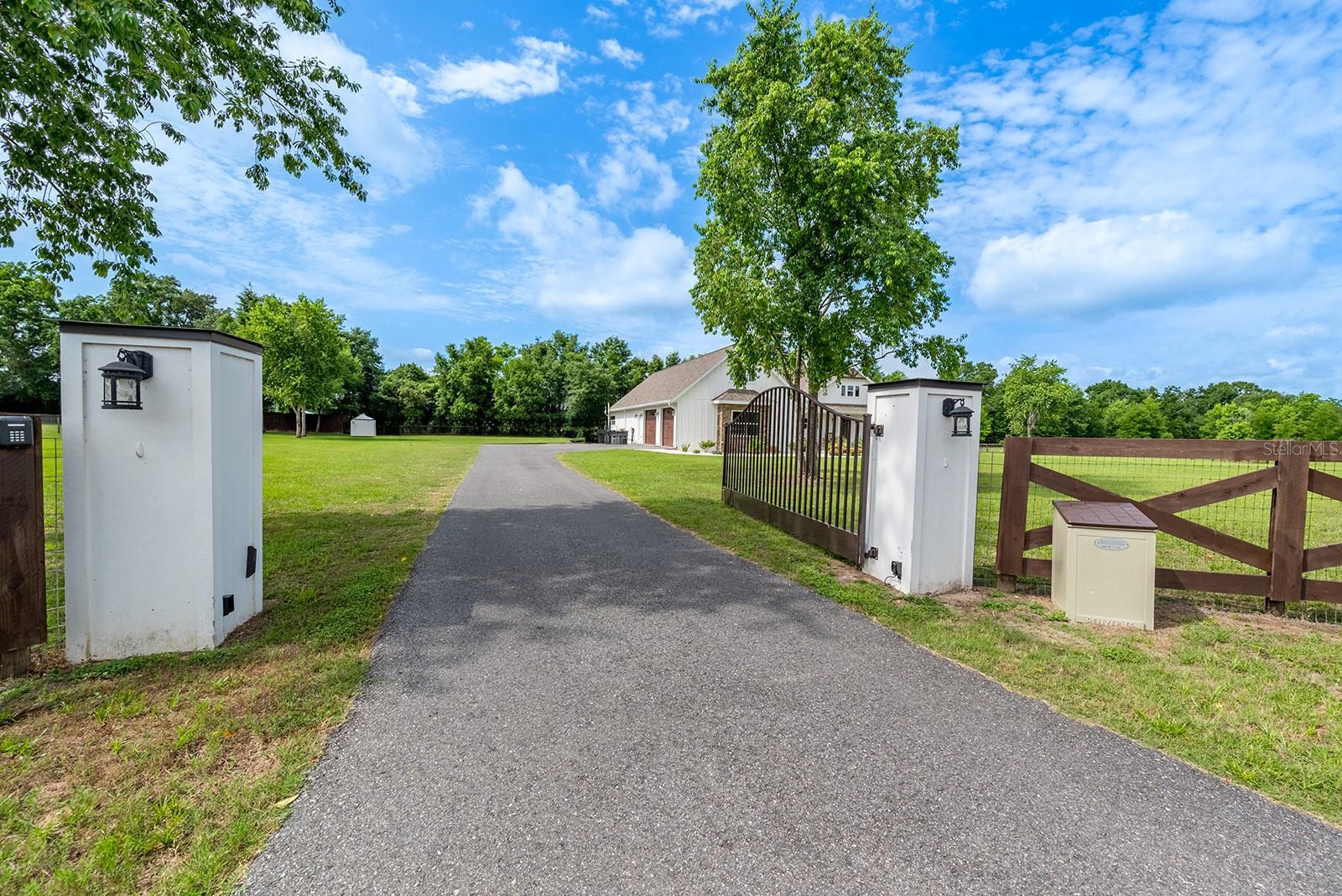 Image 7 of 50 For 1151 101st Street