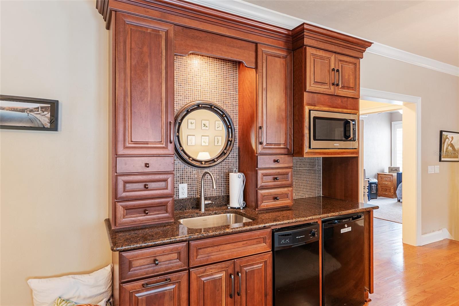 Image 34 of 54 For 5015 91 Terrace