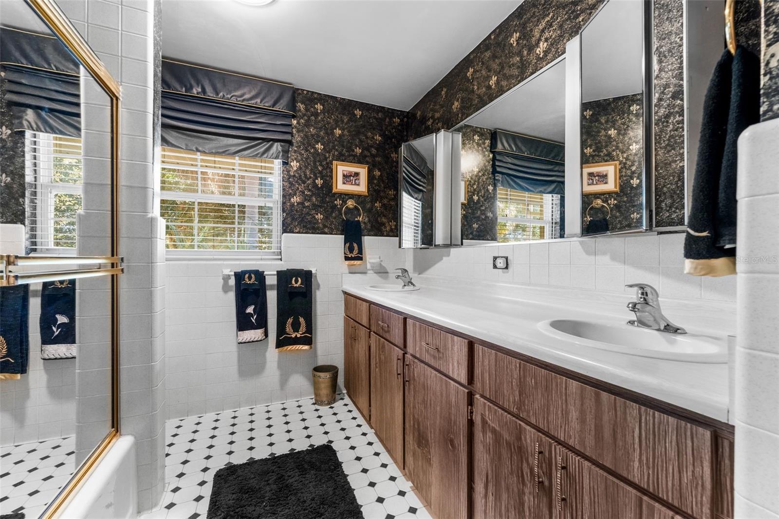 Image 34 of 51 For 20031 County Road 236